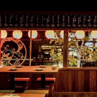 使い勝手抜群！サクッとハイボール99円を一杯飲むのにも最適なのがオープン席！