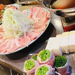 【2時間飲み放題】 みぞれ豚しゃぶ＋旬料理コース…豚しゃぶに刺身、焼物、揚物、旬料理と贅沢に