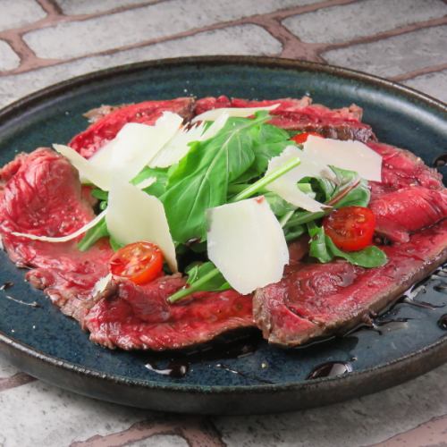 和牛ローストのタリアータロゼ仕立て