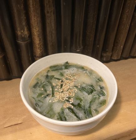 スープ(卵/わかめ)