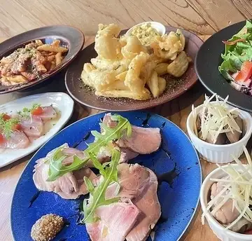3時間飲み放題!たっぷり堪能8000円コース!
