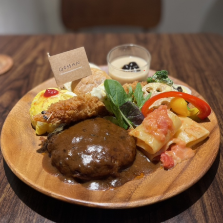 [Weekday lunch only!] Adult and child lunch (soup, drink, dessert included)