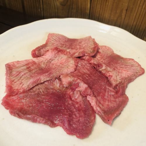 焼き肉の定番！ジューシータン塩♪