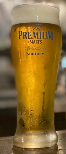ビールの銘柄はPREMIUM MALTS〈香る〉エールです！