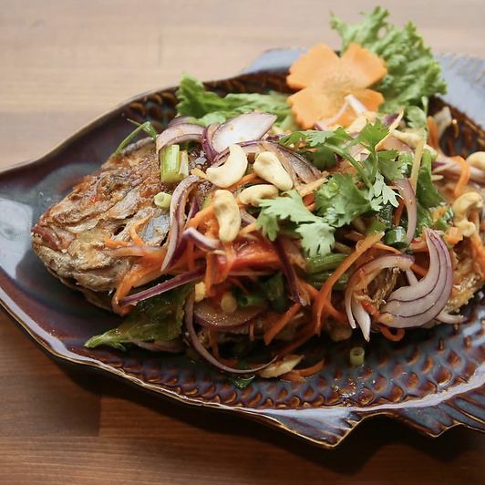 白身魚の蒸し物ライム風味