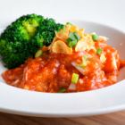 신선한 토마토 향기 새우 칠리 소스