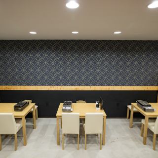 4名様テーブル3席