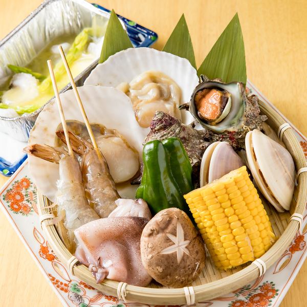 【こだわりの浜焼きを堪能◎】人気の海鮮や野菜を堪能できる盛り合わせ「宝盛り」♪