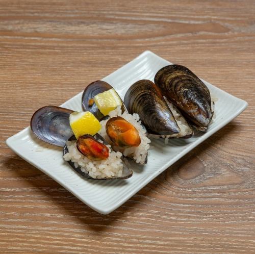 ミディエドルマ　ムール貝のおつまみ