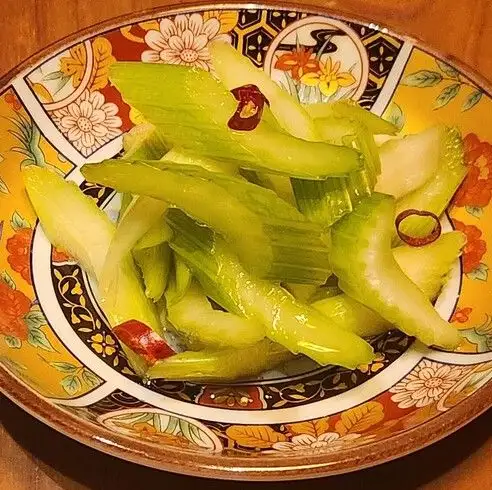 セロリの浅漬け