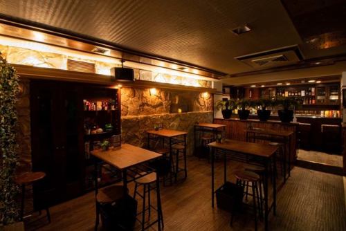 ◆高コスパ◎3,300円◆アルコール/ソフトドリンク飲み放題90分＋お料理5品☆