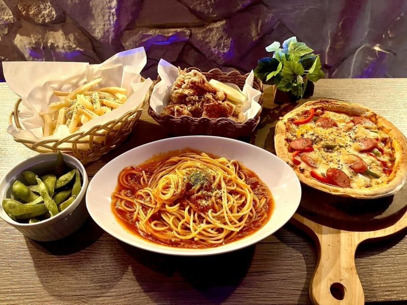 飲み放題90分＋選べるピザ&パスタを含む5品