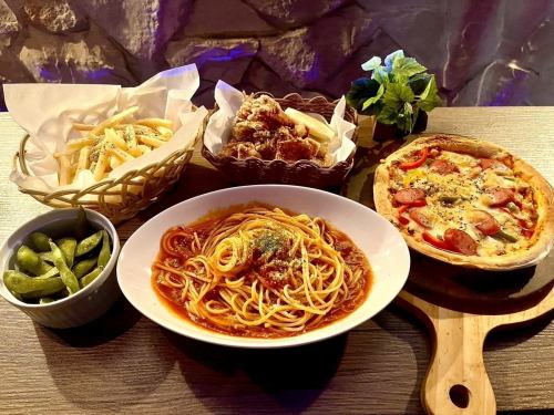 飲み放題90分＋選べるピザ&パスタを含む5品