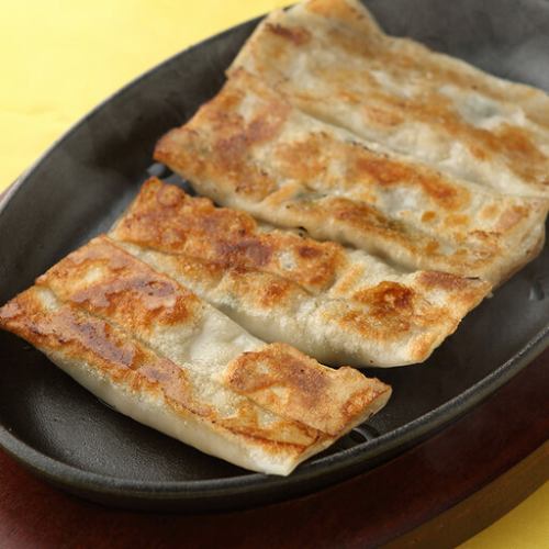 松の実入り棒餃子（4コ）