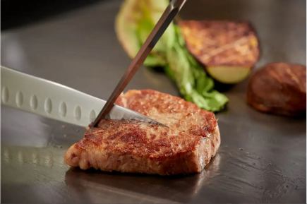 <11:00~14:00>宮崎牛鉄板焼ステーキランチ【赤身】80g◆3900円(税込)