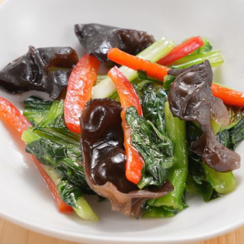 【お酒が進むこだわりのおつまみを豊富にご用意】