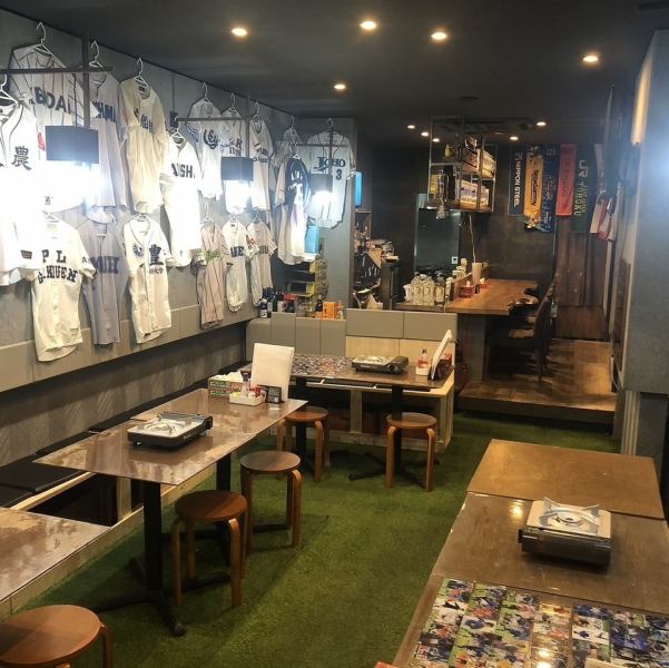 平日は15名様～貸切予約承っております！モニター完備で使い方は自由！記念日プレートも2日前までに相談いただけますと提供できますので、お気軽にお問い合わせください♪