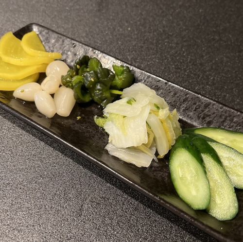 漬物盛り合わせ