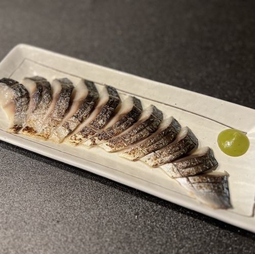 デカい炙りシメサバ