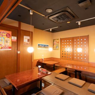 奥には座敷あり◎宴会も盛り上がります!