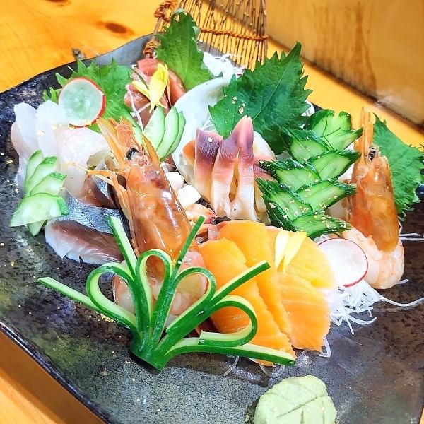 お造り盛り合わせ(7点盛り)