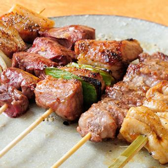 【宴会コース】飲み放題付◎じっくり焼き上げた名物焼きとん串5種等をお好みの一杯と◎4000円