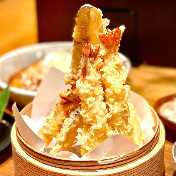 Very popular ☆ 100% rice oil! Tempura with outstanding crispiness