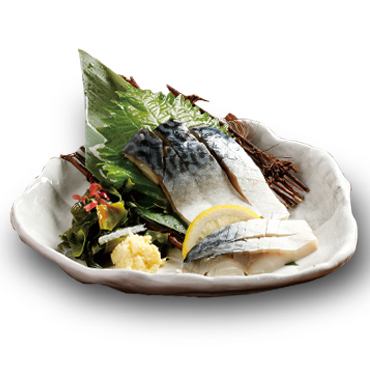 Fatty mackerel sashimi