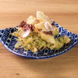 Sea bream sashimi and white onion tempura