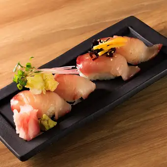 [Nigiri Sushi] Yellowtail (4 pieces)