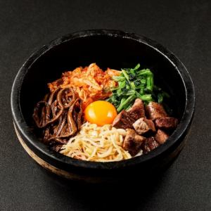 Stone-grilled Nagasaki beef bibimbap