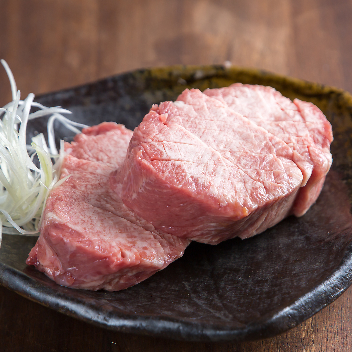 和風の店内で、落ち着いてお食事が可能です。