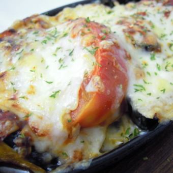 Grilled eggplant and tomato cheese