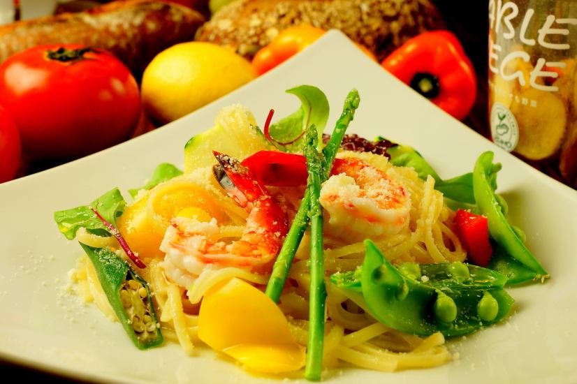 我們接受花園燒烤午餐咖啡廳、歡迎和告別派對、女生派對和私人派對的預訂！