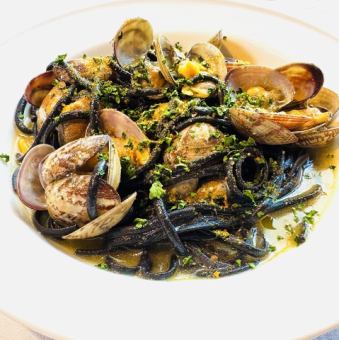 ボンゴレビアンコ カラスミ添え