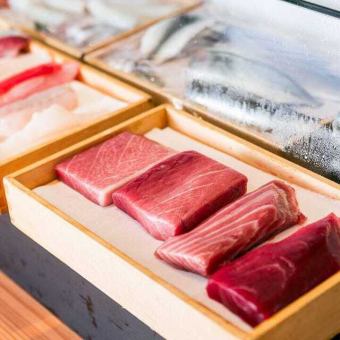 Bluefin tuna shipped directly from Hokkaido is incredibly fresh!