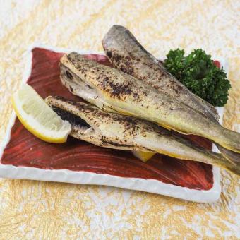 Large Hokkaido grilled icefish