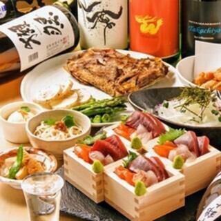 Appetizer course (2.5 hours of all-you-can-drink with raw fish + 8 dishes) including a large serving of tuna chunks and tuna and tuna rolls (4,000 yen)