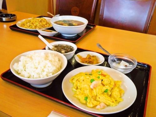 種類豊富なサービスランチ