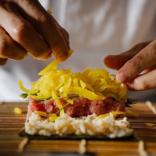 鮨・天ぷらなどが堪能できる限定コース