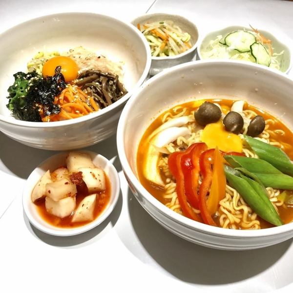 You can eat authentic Korean food! We also have an all-you-can-eat option that is great for groups ♪ Please make a reservation from the course menu!