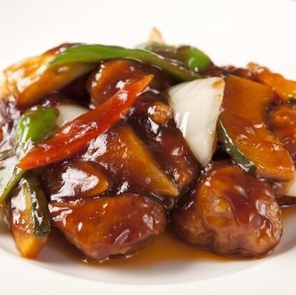 Special black vinegar sweet and sour pork