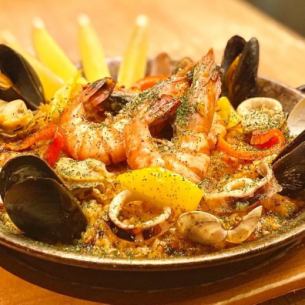 Specialty: Seafood paella