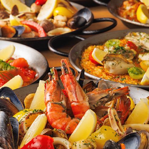 スペインやイタリアのワイワイと賑やかに食べて飲んで喋って楽しめる食堂がコンセプト