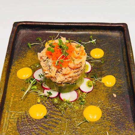 アボカド　サルマン　タルト