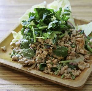 Larb Gai（鸡肉 Larb）
