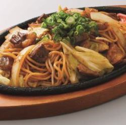 牛すじぼっかけ焼そば