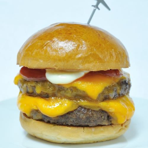 [BEEF] Doug's California Do.WAT Cheeseburger (Double Cheeseburger)