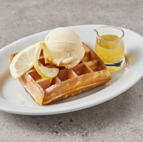 lemon & sugar waffle