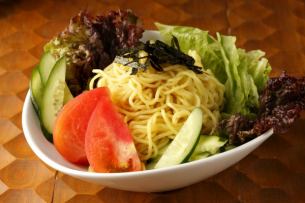 ラーメンサラダ